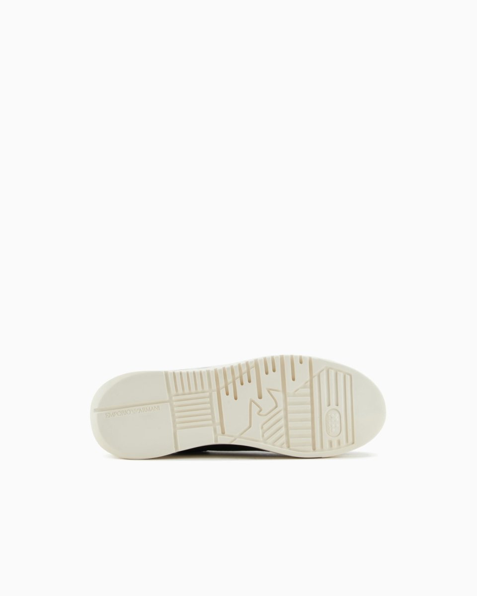 Tumbled leather sneakers