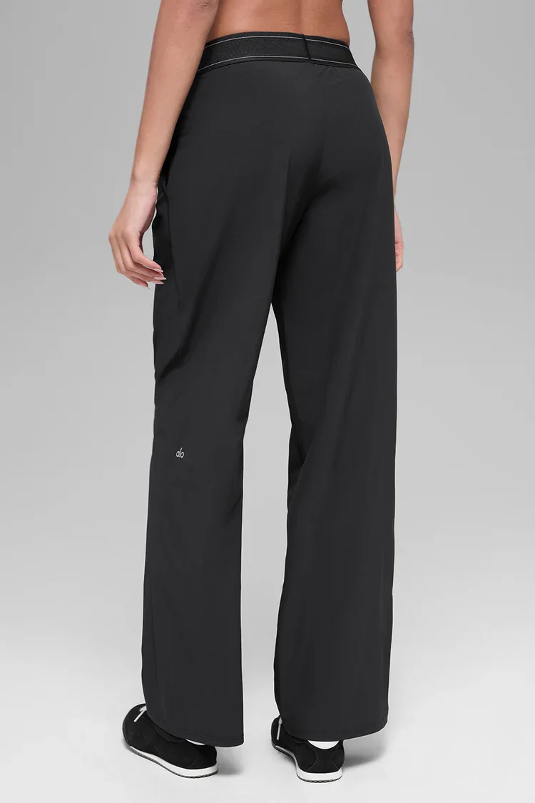 Alo Yoga Suit Up Trouser