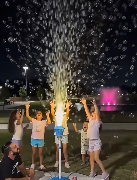 Bubble Machine Lantern, Standing Bubble Maker Lights, Rechargeable Wireless Outdoor, 110 x 20 cm Bubble Blower for Garden, Picnic, Party, and Landscape Decoration